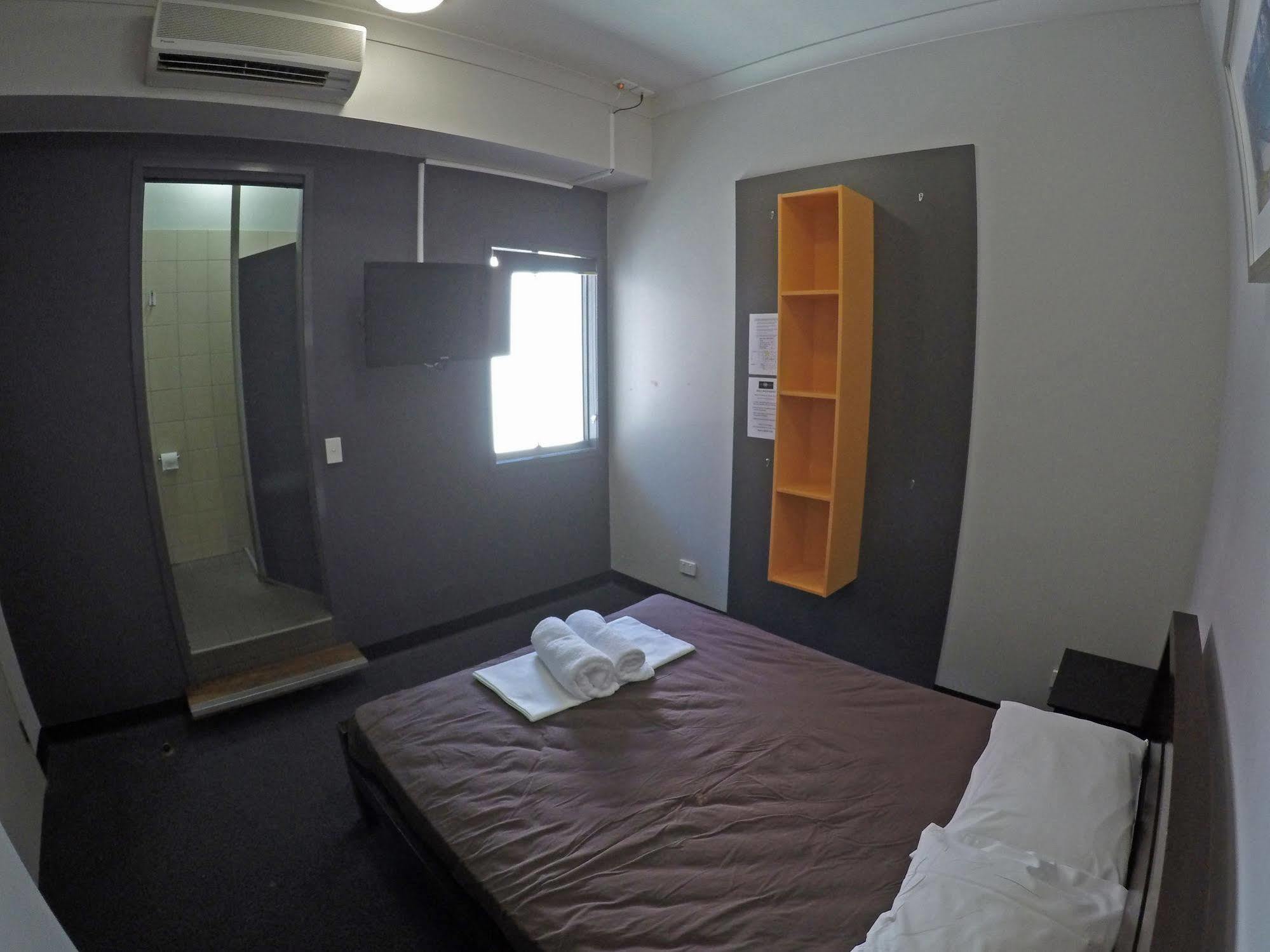 Global Backpackers Port Douglas Exterior photo