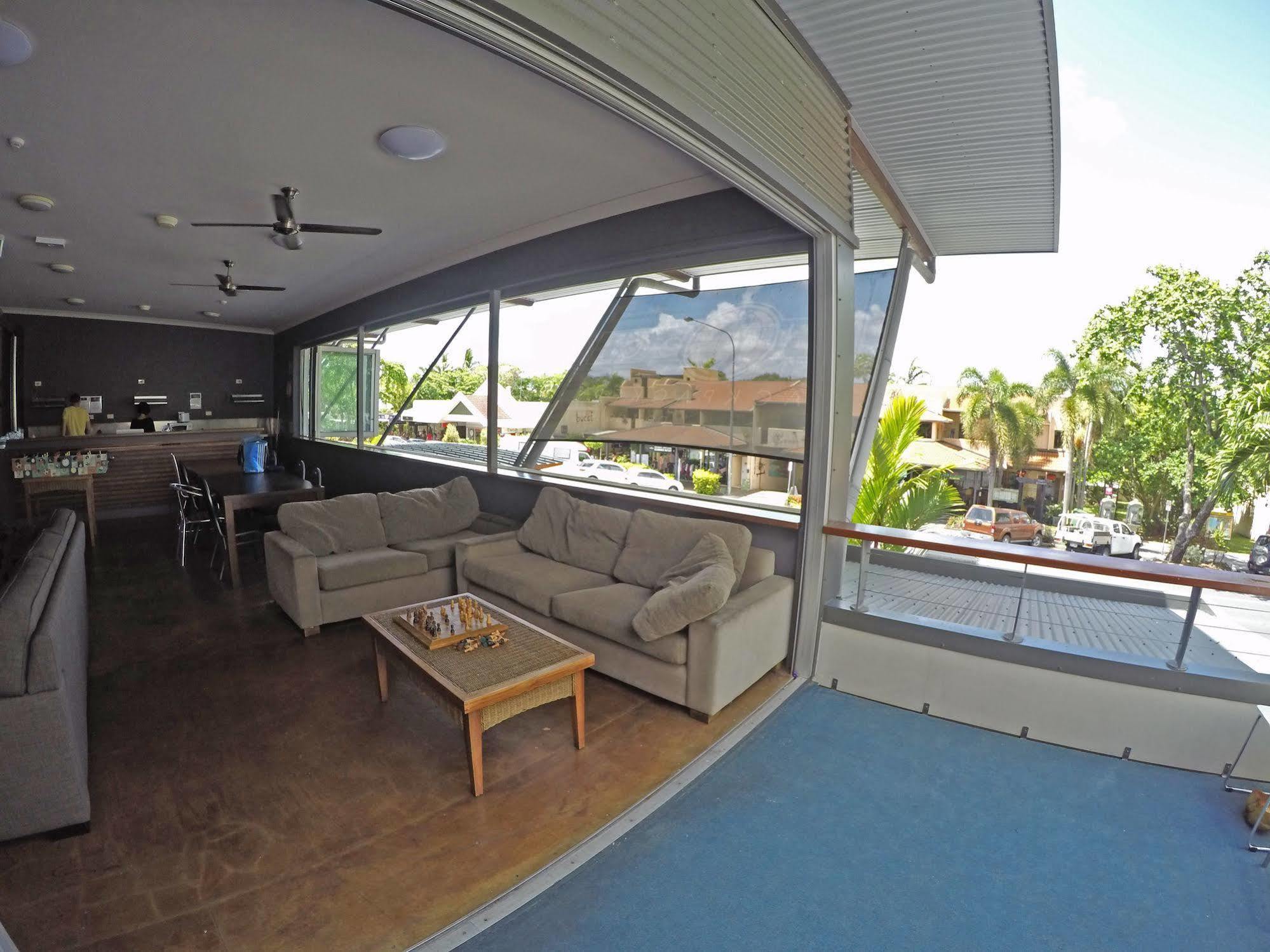 Global Backpackers Port Douglas Exterior photo
