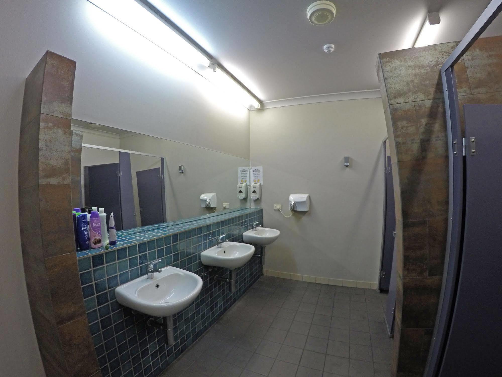 Global Backpackers Port Douglas Exterior photo