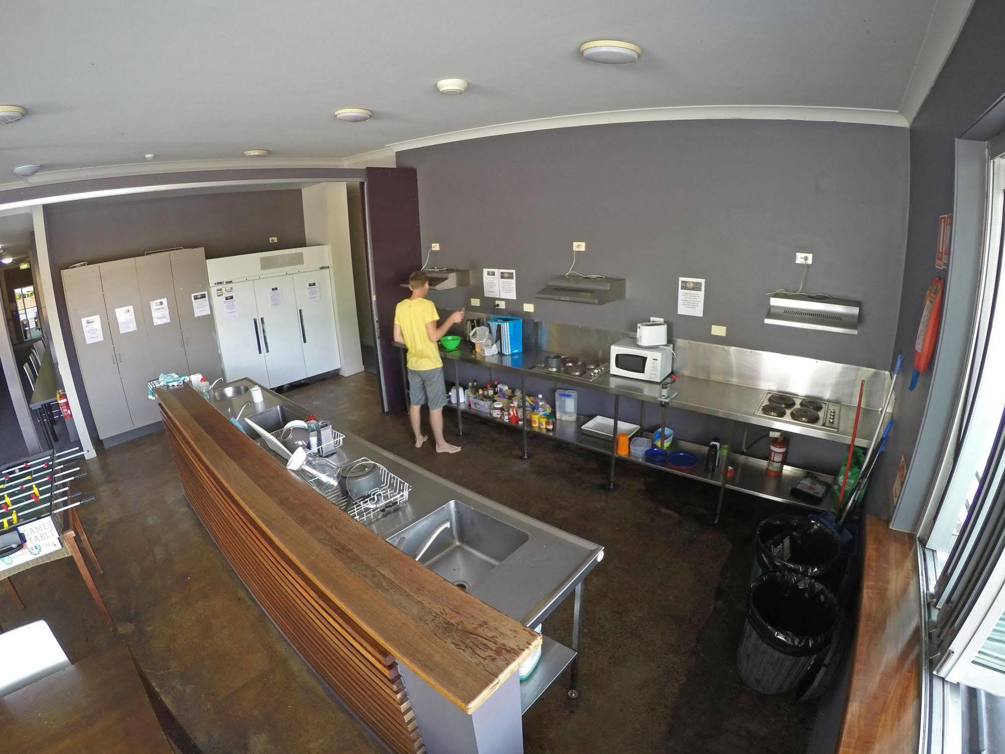 Global Backpackers Port Douglas Exterior photo