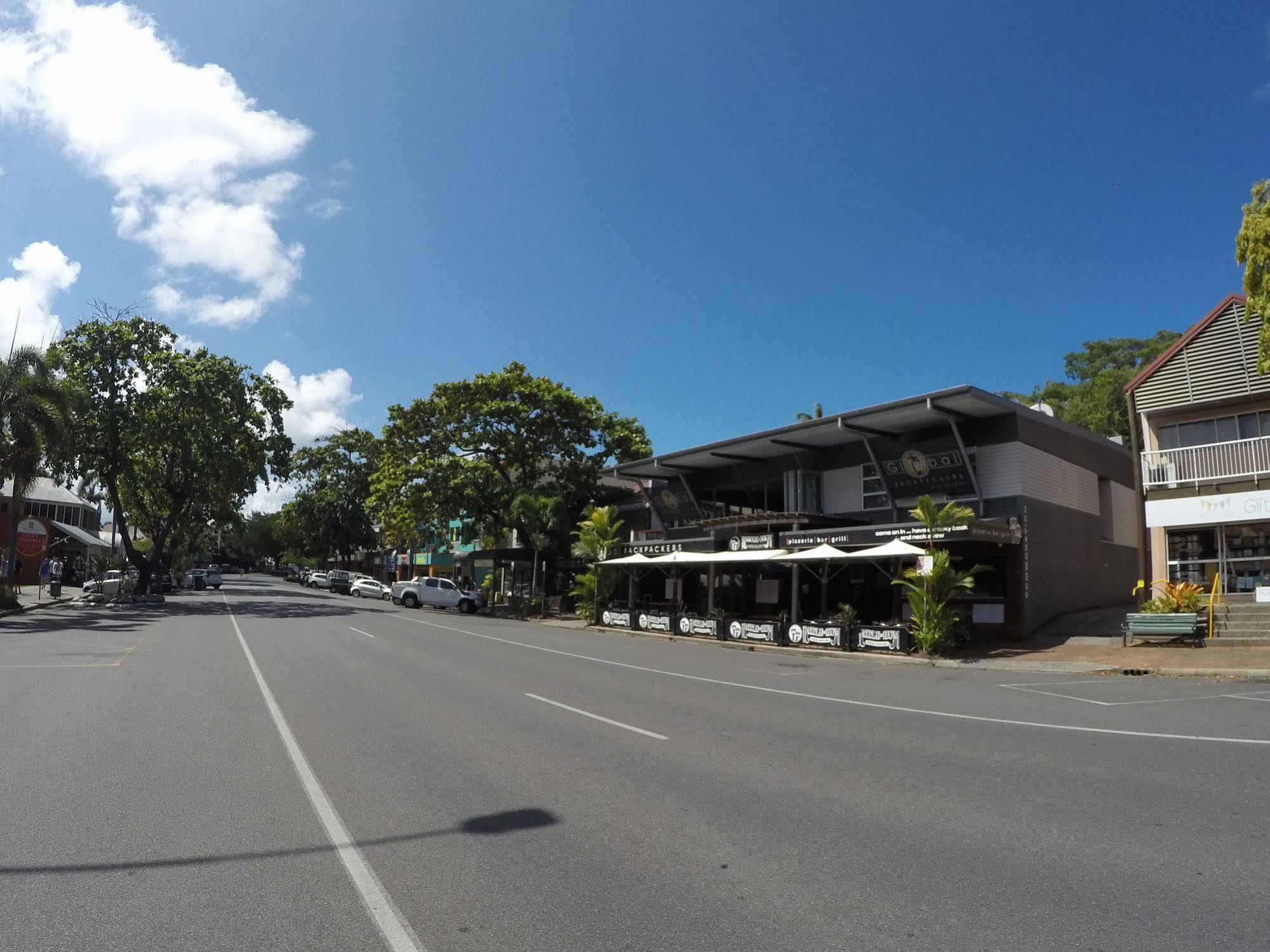 Global Backpackers Port Douglas Exterior photo